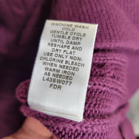 Cabela's Wine V-Neck Cable Knit 100% Cotton Sweater, L - Picture 5 of 8